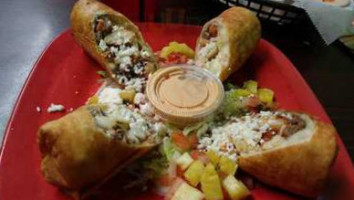 Delias Mexican Food