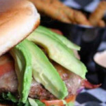 Louie's Grill & Bar