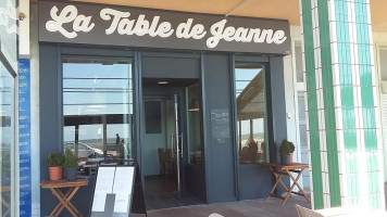 La table de jeanne