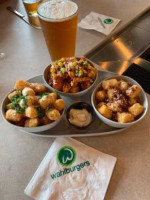 Wahlburgers