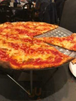 Denino's Pizza Place