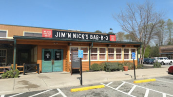 Jim 'n Nick 's -b-q