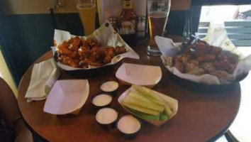 Jd Wings Lounge And Grill