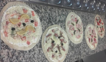 D. S Pizzas