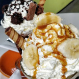 G&t's Ice Cream Parlour