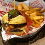 Red Robin Gourmet Burgers And Brews