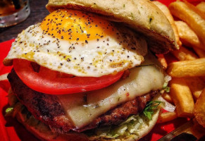 Red Robin Gourmet Burgers