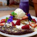 Monica’s Cafe