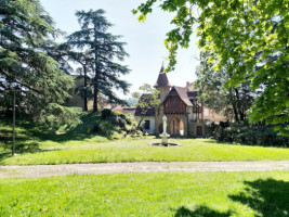 Le Manoir