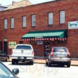 Carson's Sports Bar