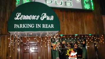 Lennons Pub