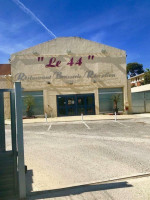 Le 44