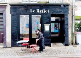 Le Reflet