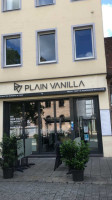 Plain Vanilla Burger