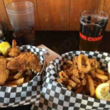 Queen's Louisianan Po Boys Cafe llc
