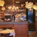 Les Petit Bistrot