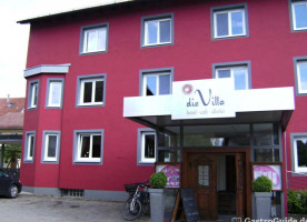 Die Villa