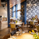 Mortons Kitchen, Bar Deli Restaurant