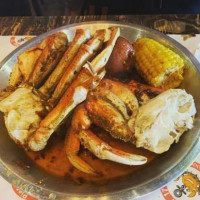 Pier 17 Cajun Seafood Restaurant Bar