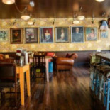 Piero Lounge