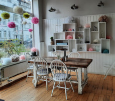 Cafe Yunana