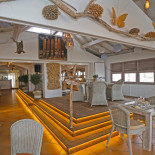 Tiki Club