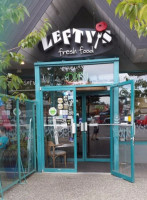 Lefty's Pizza Fresh