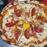 Pizzeria F1 Pizzas Au Feu De Bois Et Restauration Rapide