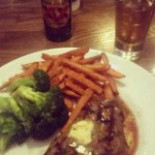 TGI FRIDAYS - Maplewood