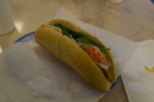 Ba-le Sandwich Shop