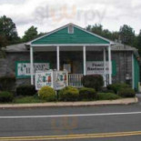 Poor Henry's Pub & Restaurant