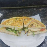 Singas Famous Pizza