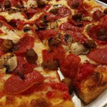 Broadway Pizza