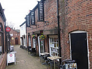 Cromwell's Cafe