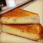 MOO MOO Grilled Cheese