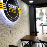 Chicken Street Montreuil