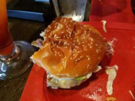 Red Robin Gourmet Burgers And Brews