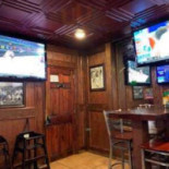 Looney's Pub Canton