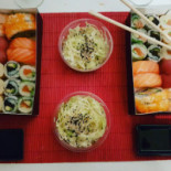 Eat Sushi