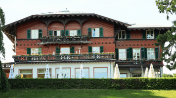 Villa Borgnis Kurhaus im Park