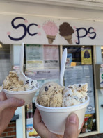 Scoops