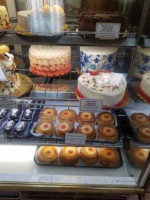 Moreno Bakery