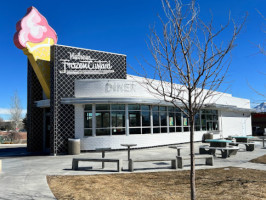 Nielsen's Frozen Custard