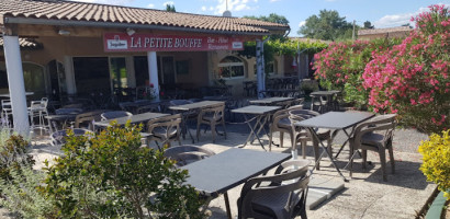 Les Lauriers,anciennement La Petite Bouffe