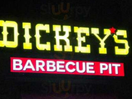 Dickey's Barbecue Pit