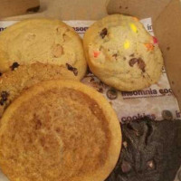 Insomnia Cookies