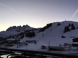 Hôtel- Des Portes Du Soleil