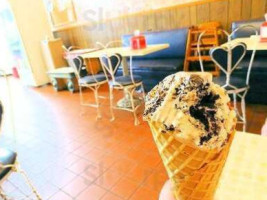 Cammie's Old Dutch Ice Cream Shoppe