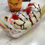 La Michoacana Ice Cream Shop