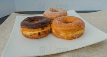 Royal Pin Donuts
